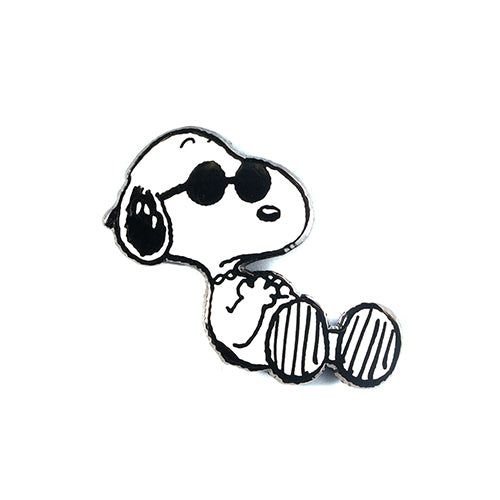 Vibin' Joe Snoopy Peanuts Pin