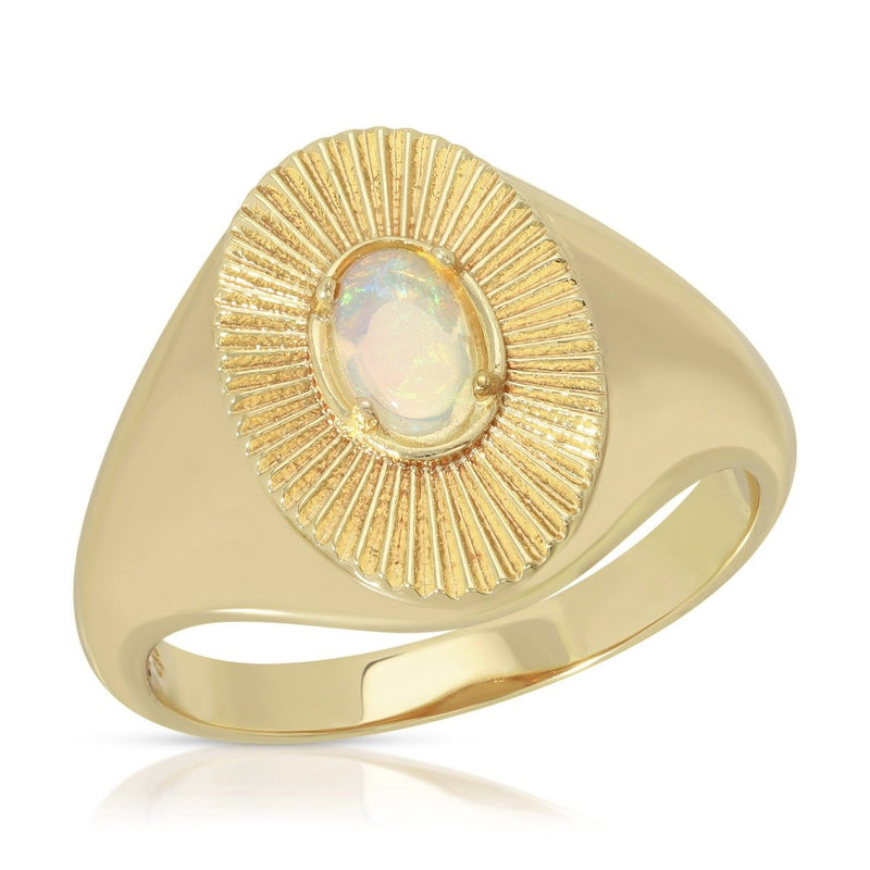 Aura Signet Ring - Opal