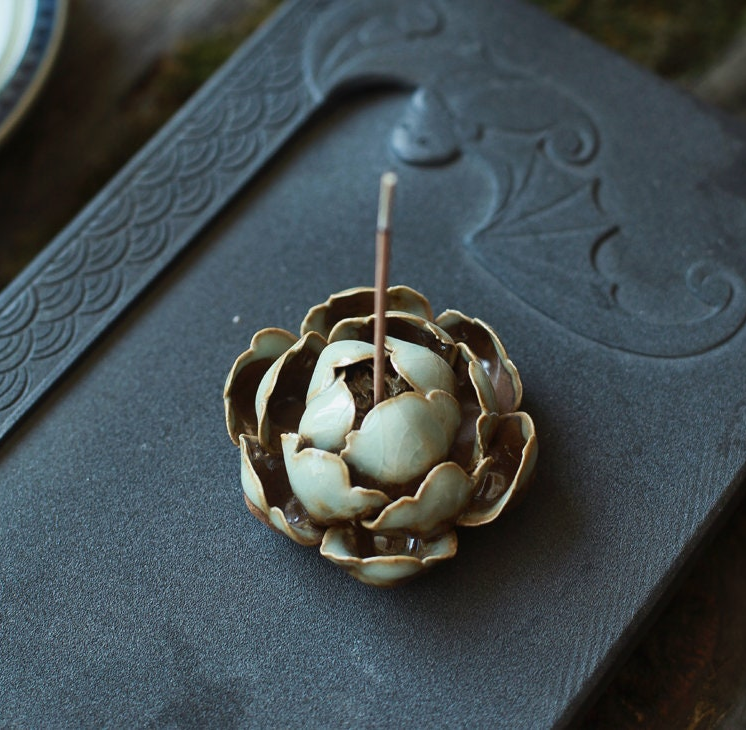 Ceramic Lotus Incense Burner - Green