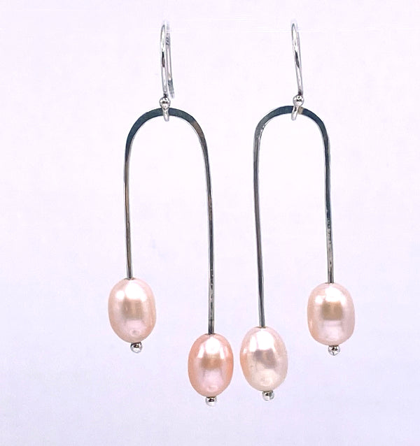 Pink Pearl "U" Earring in Sterling Silver